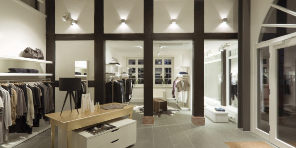 Intermediación Financiera Hipotecaria para Activos / Bienes Inmuebles · Locales Comerciales