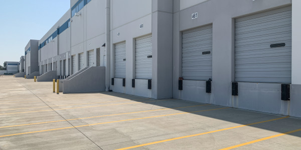 Intermediación Financiera Hipotecaria para Activos / Bienes Inmuebles · Naves Industriales / Logísticas